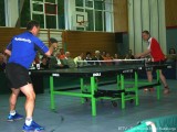 Milan Orlowski und Alexander Burkard bei der Tischtennisshow
